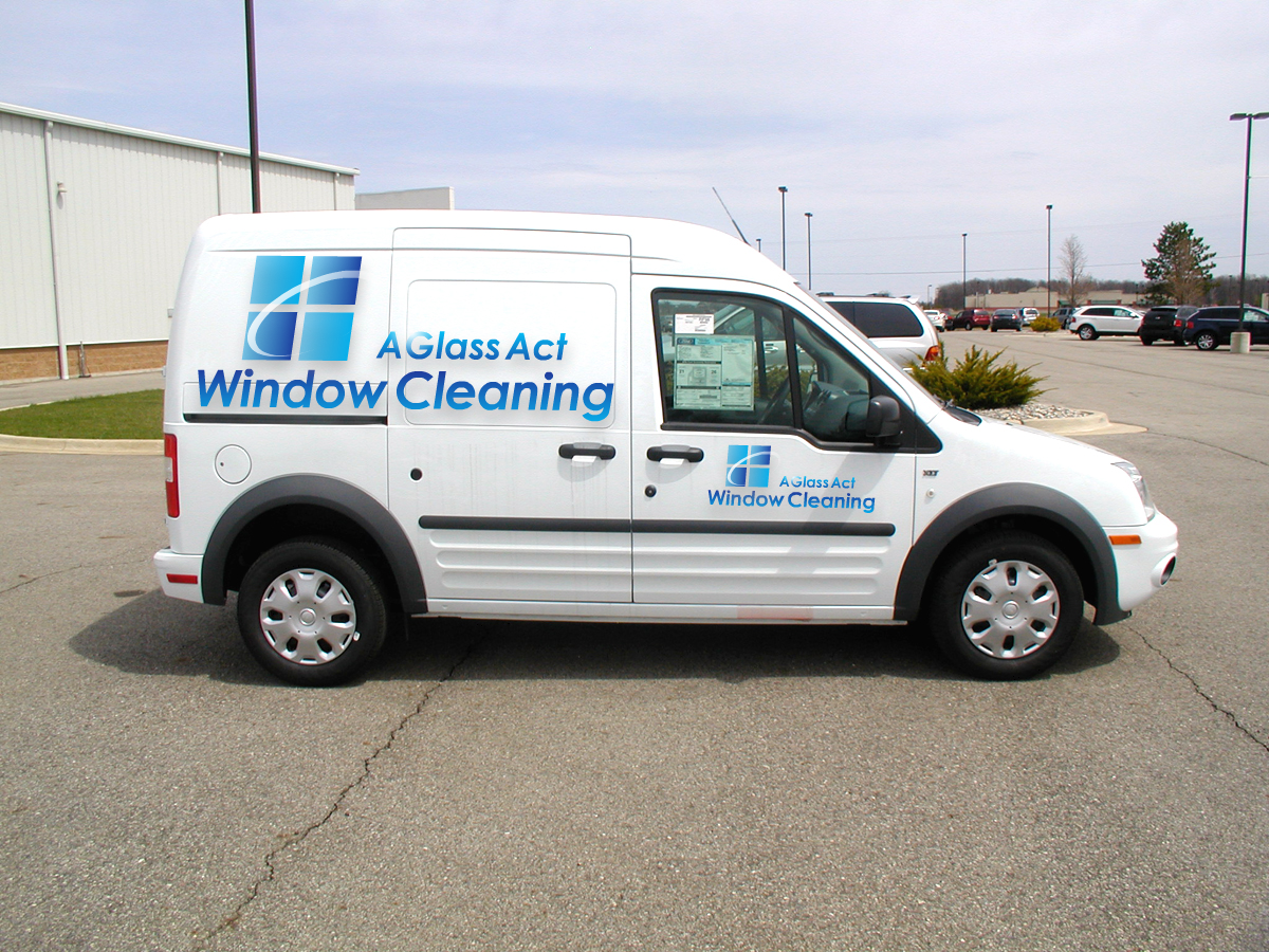 Logo Design by REDcrackers.com for this project | Design #299544