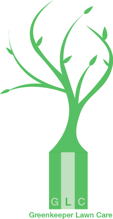 Diseño de Logo por KirstyPeay para Greenkeeper Lawn Care | Diseño #1603833