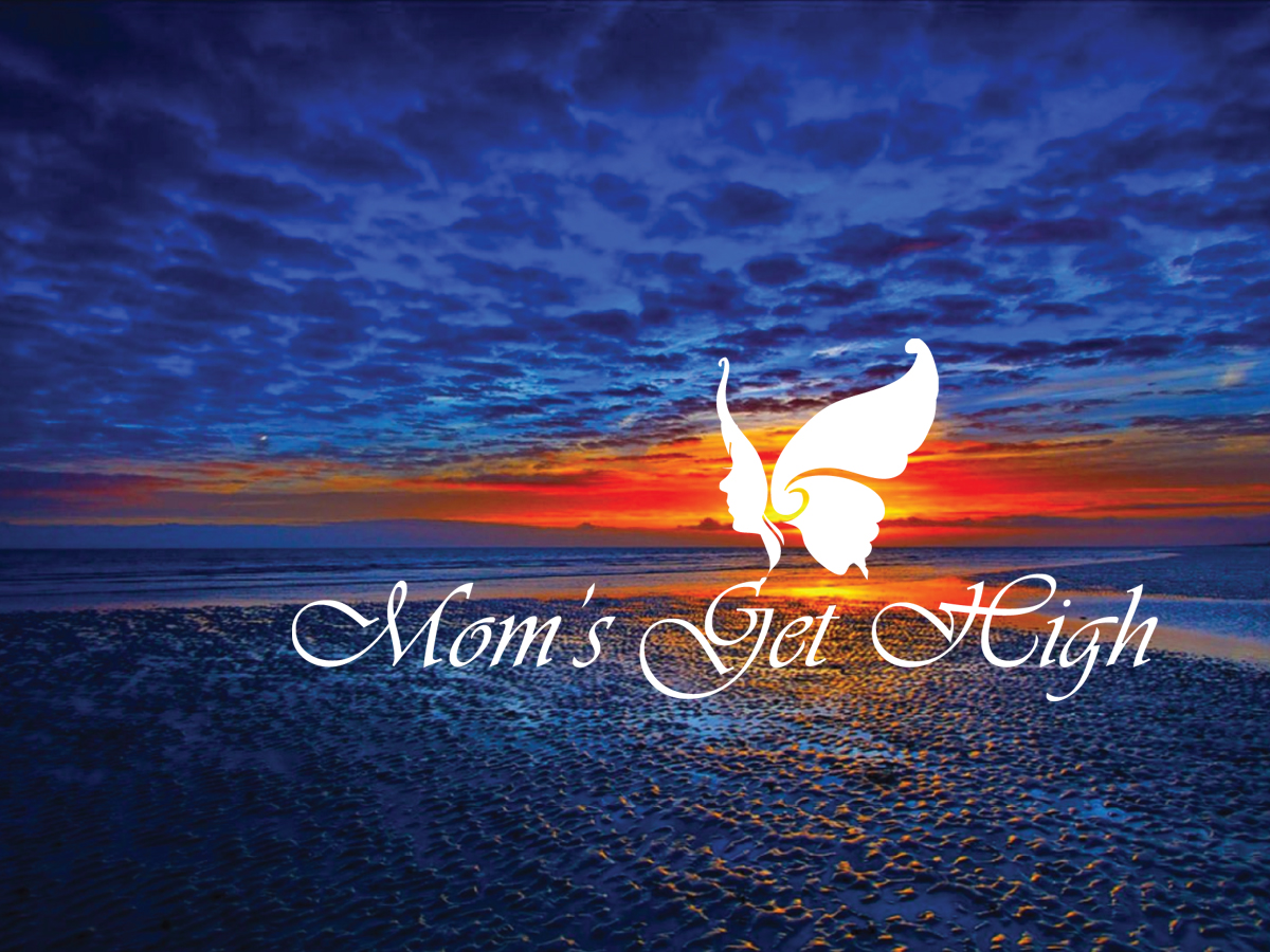 Logo Design by dii for Mom''s Get High | Design #6097294