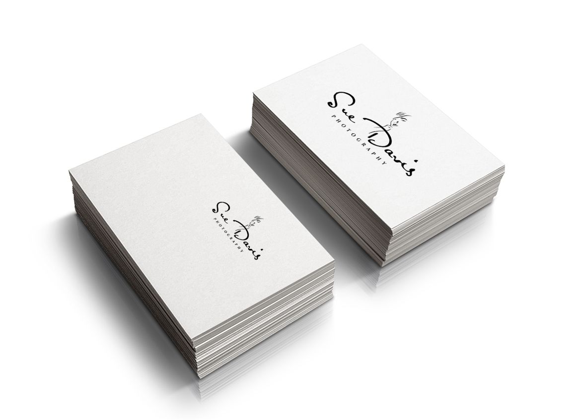 Logo-Design von takackrist für Sue Davis Photography  | Design #6362370