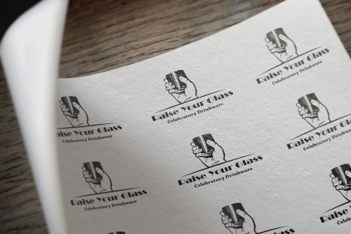 Design de Logo par Logogofamily pour Raise Your Glass | Design #6295148