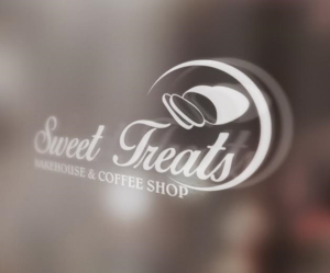 Diseño de Logo por Crest Logo Designs para Sweet Treats Bakehouse & Coffee Shop | Diseño: #6839837