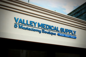 Signage Design by sikamcoy222 for Sign King | Design: #6822286