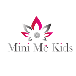 Logo Design by pruelove for Mini Më Kids  | Design: #6799107