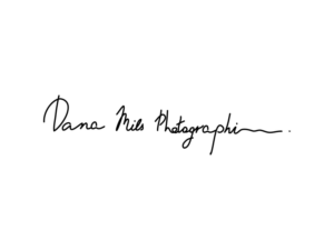 Logo-Design von dii für Dana Mills Photography | Design: #6897662