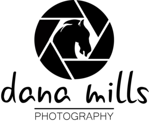 Logo-Design von atriumdesignstudio für Dana Mills Photography | Design: #7054353