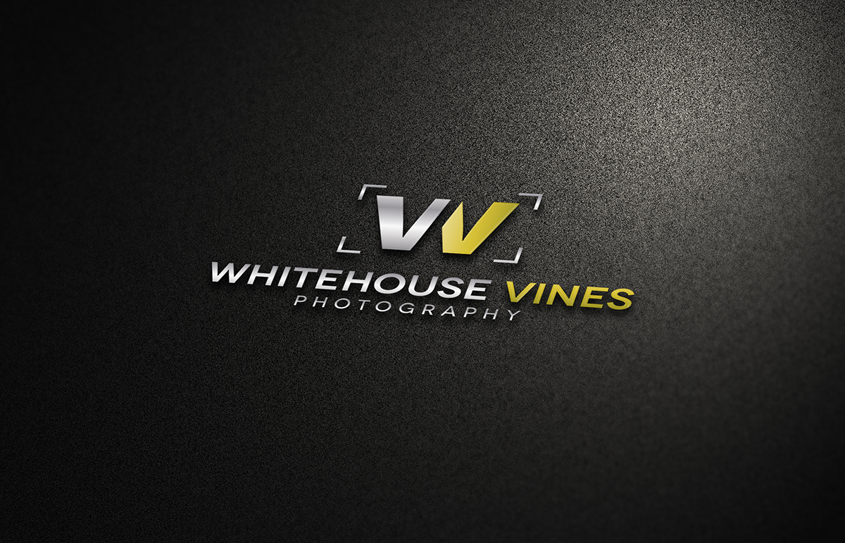 Diseño de Logo por Bonaro Designs para WhiteHouse Vines | Diseño #1819994