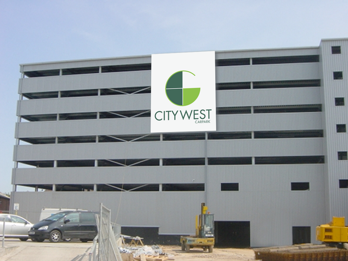 Logo-Design von Creative1one für City West Carpark | Design #1899603