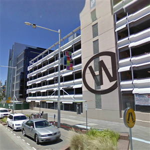 Design de Logo par CarynW pour City West Carpark | Design : #1825850