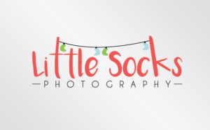 Diseño de Logo por KHDesigns para little socks photography  | Diseño: #7089986