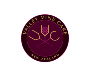 Logo Design by Slobodan Cagic for River-T Estate | Design: #7129512