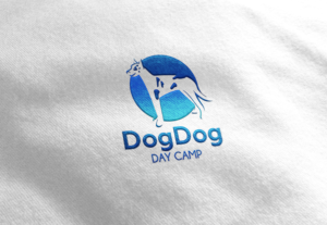 DogDog Day Camp | Diseño de Logo por PinworksDesign