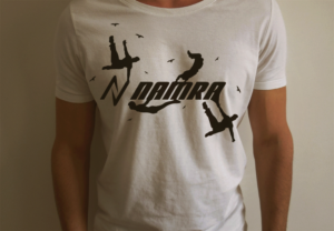 Diseño de Camiseta por QTAH Designs para este proyecto | Diseño: #7322991