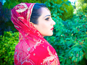 Diseño de Logo por designshart para Amit Ubhi Photography | Diseño: #7657052