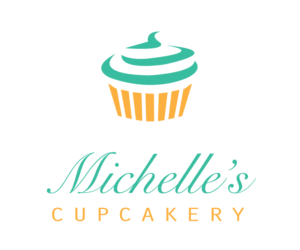 Design de Logo par DebA pour Michelle's Cupcakery | Design #7515563