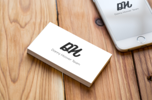 Logo-Design von MB für Roots Real Estate/ Danny Hoover Team | Design: #7632127