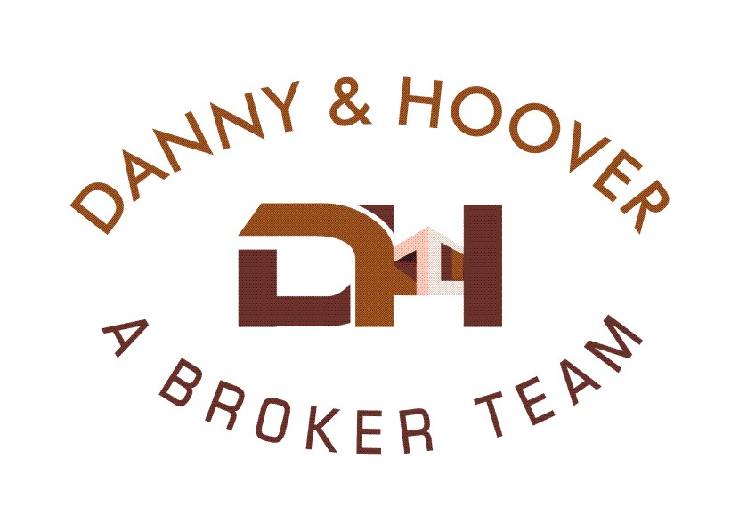 Logo-Design von atifamin24 für Roots Real Estate/ Danny Hoover Team | Design #7880366