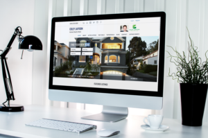 Design de Logo par R_Designs pour Coley Laffoon Real Estate | Design : #7600322