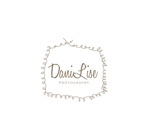 Logo-Design von Mandarina für DaniLise Photography | Design: #2076499