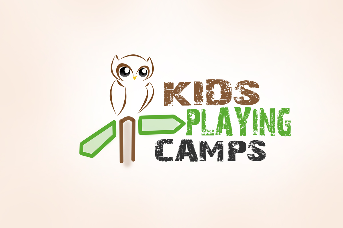 Diseño de Logo por Moinazim para Kids Playing Camps | Diseño #408821