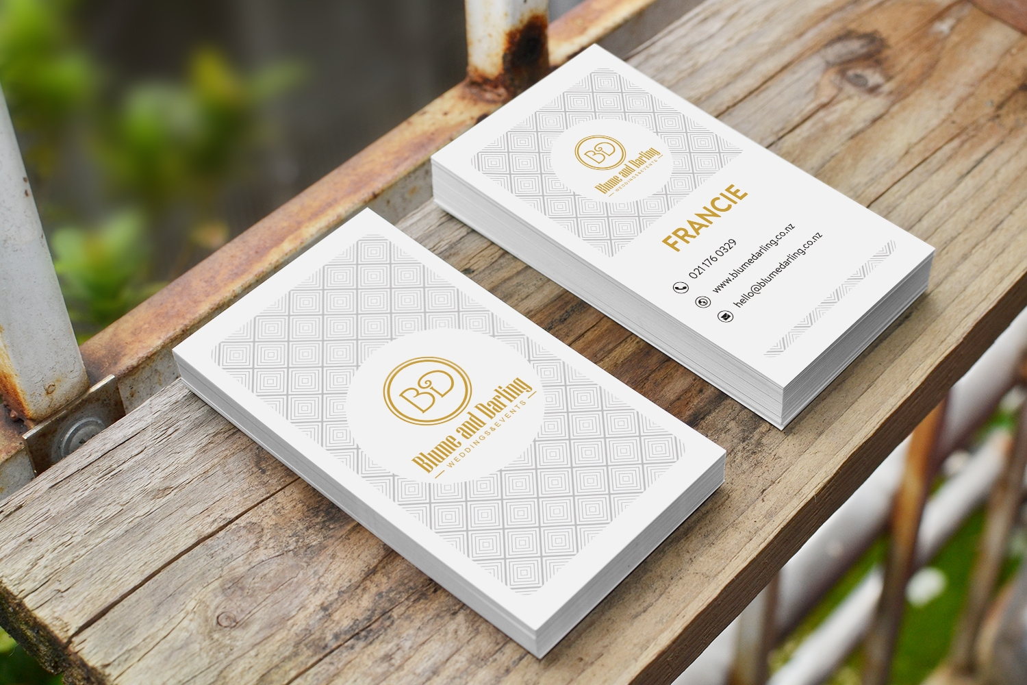Business Card Design by isabel.paoli for this project | Design #9442010