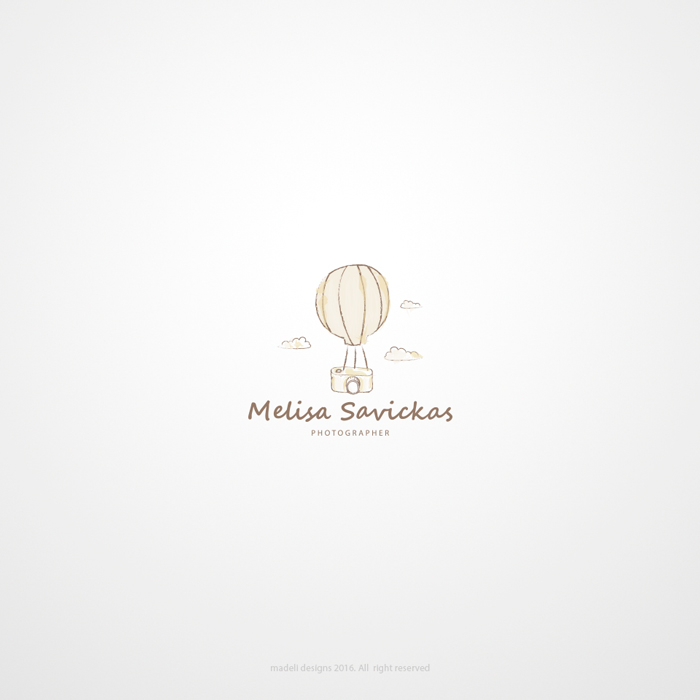 Diseño de Logo por madeli para Melisa Savickas Photographer | Diseño #9694403