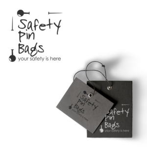 Diseño de Logo por QuattroCreative para Safety Pin Bags | Diseño: #9543073