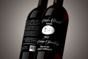 Etikett-Design von creative.SB für Winter Brook Vineyard | Design #9599721