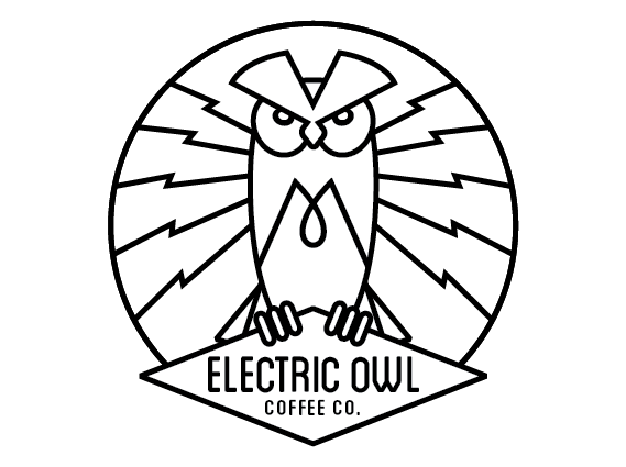 Design de Logo par carrie281 pour Electric Owl Coffee Co. | Design #9941392