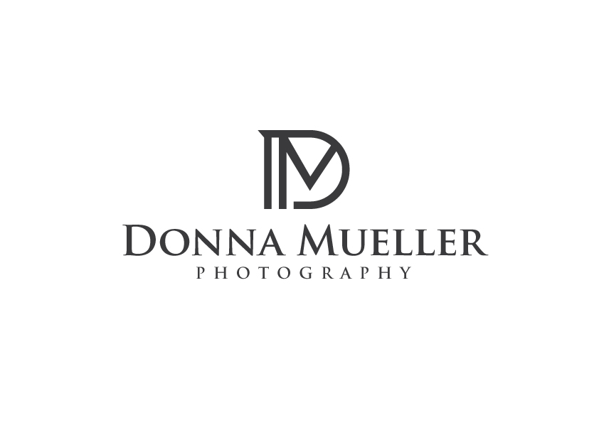 Diseño de Logo por GreenArt para Cupcakes & Rocks Clothing | Diseño #10388694