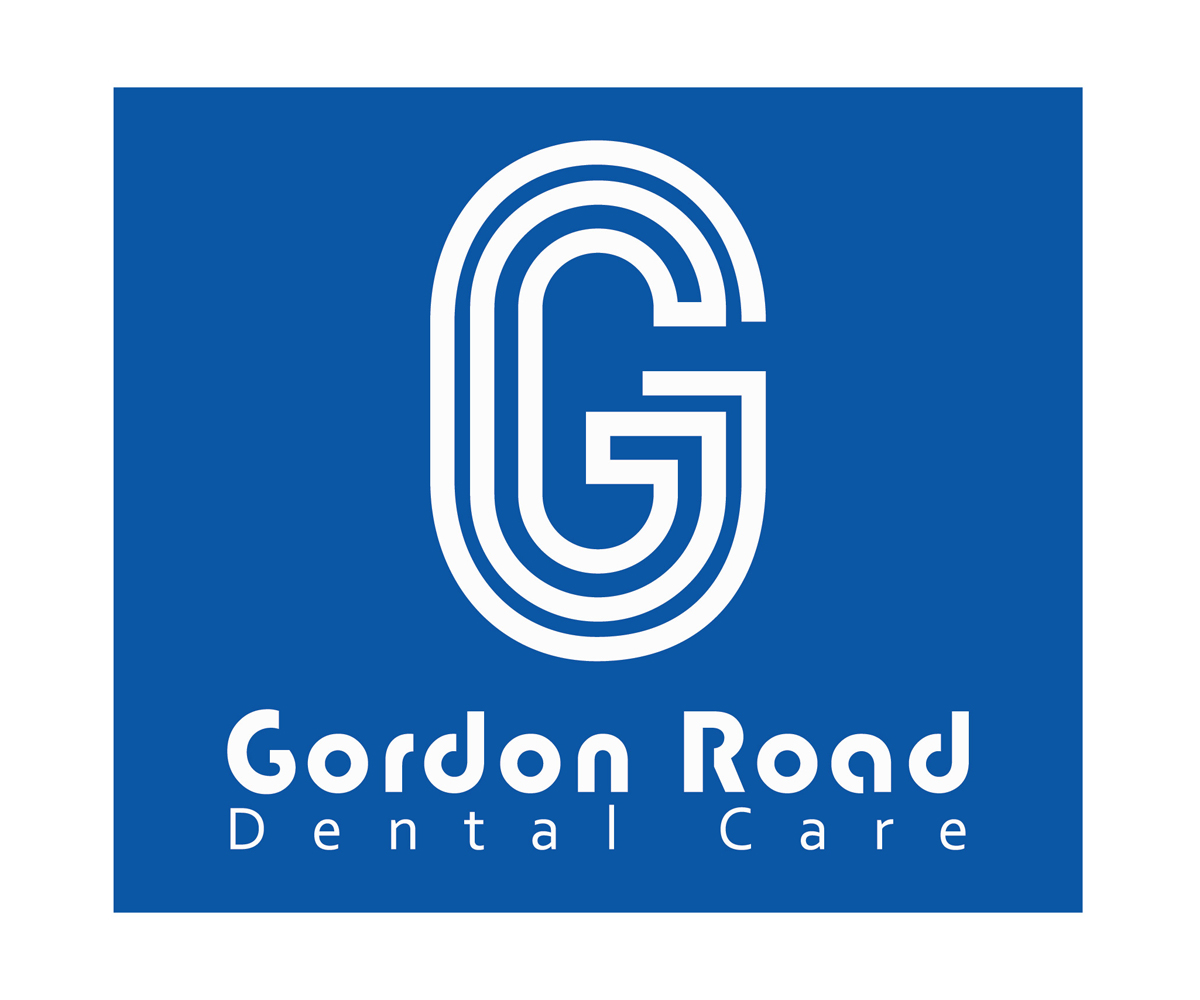 Diseño de Logo por Heatherhuan Lee para Gordon Road Dental Care | Diseño #10338092