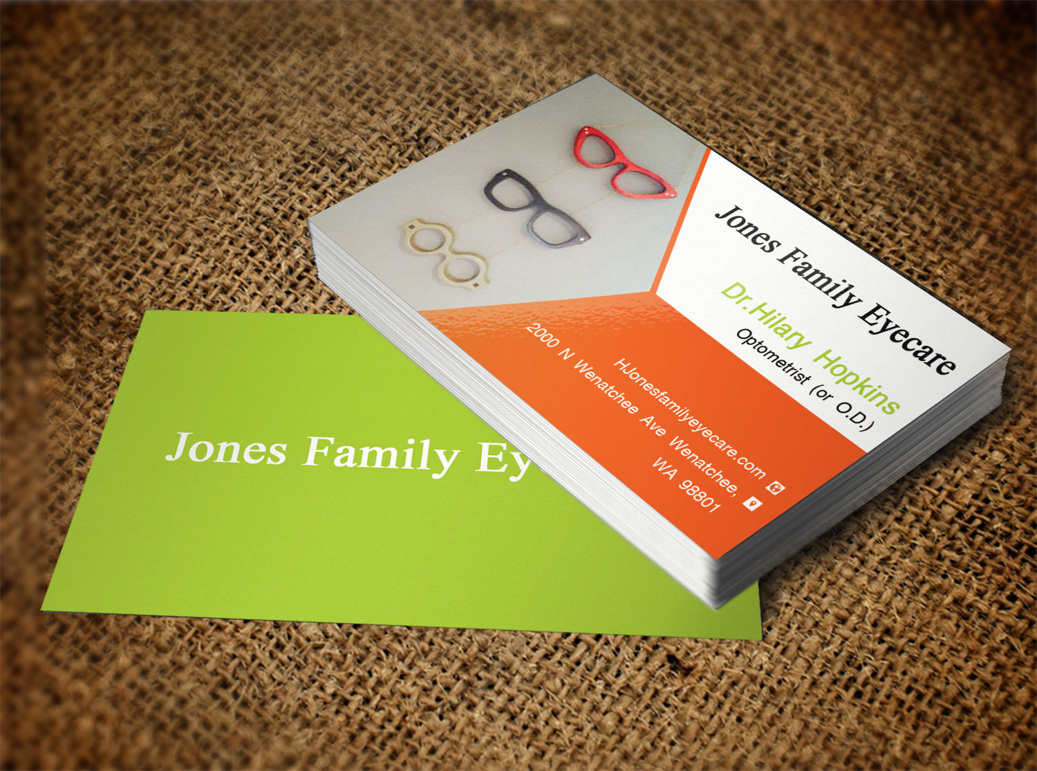 Business Card Design by Lanka Ama for Jones Family Eyecare | Design #10495049