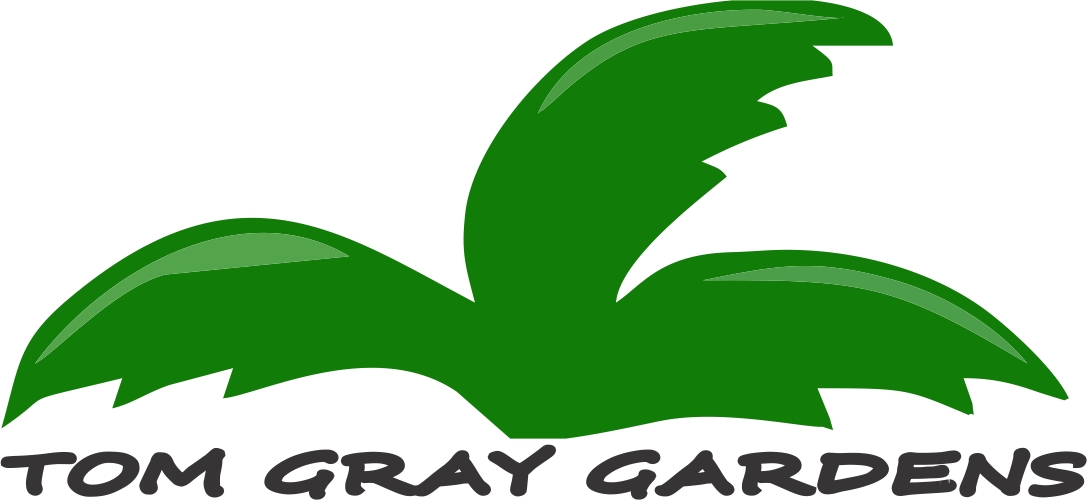 Design de Logo par NILABH pour Tom Gray Gardens | Design #2225218