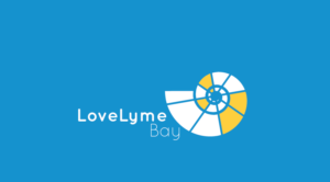 Diseño de Logo por irv para Love Lyme Bay | Diseño: #10819707