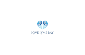 Diseño de Logo por GLDesigns para Love Lyme Bay | Diseño: #10772563