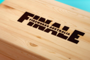 Diseño de Logo por AMBOGEStudios para Finale Fireworks Pty Ltd | Diseño: #11265101