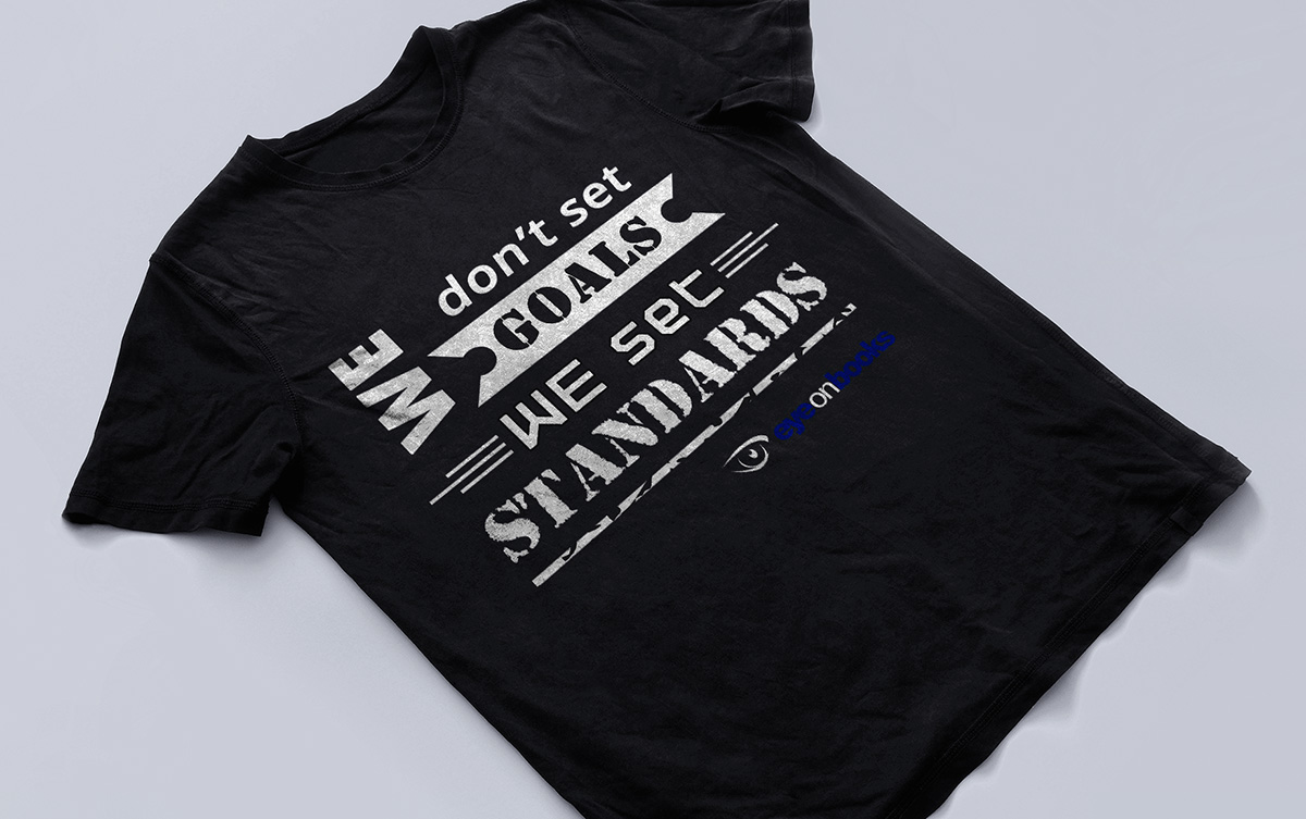 T-shirt Design by maricreatives for Eye on Books | Design #11437701