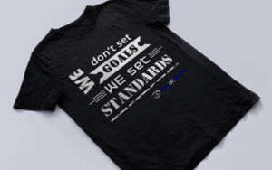 T-shirt Design by maricreatives for Eye on Books | Design: #11437701