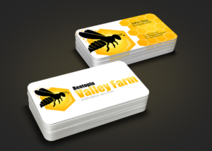 Logo-Design von R.Bello für Beetopia Valley Farm | Design: #11591192