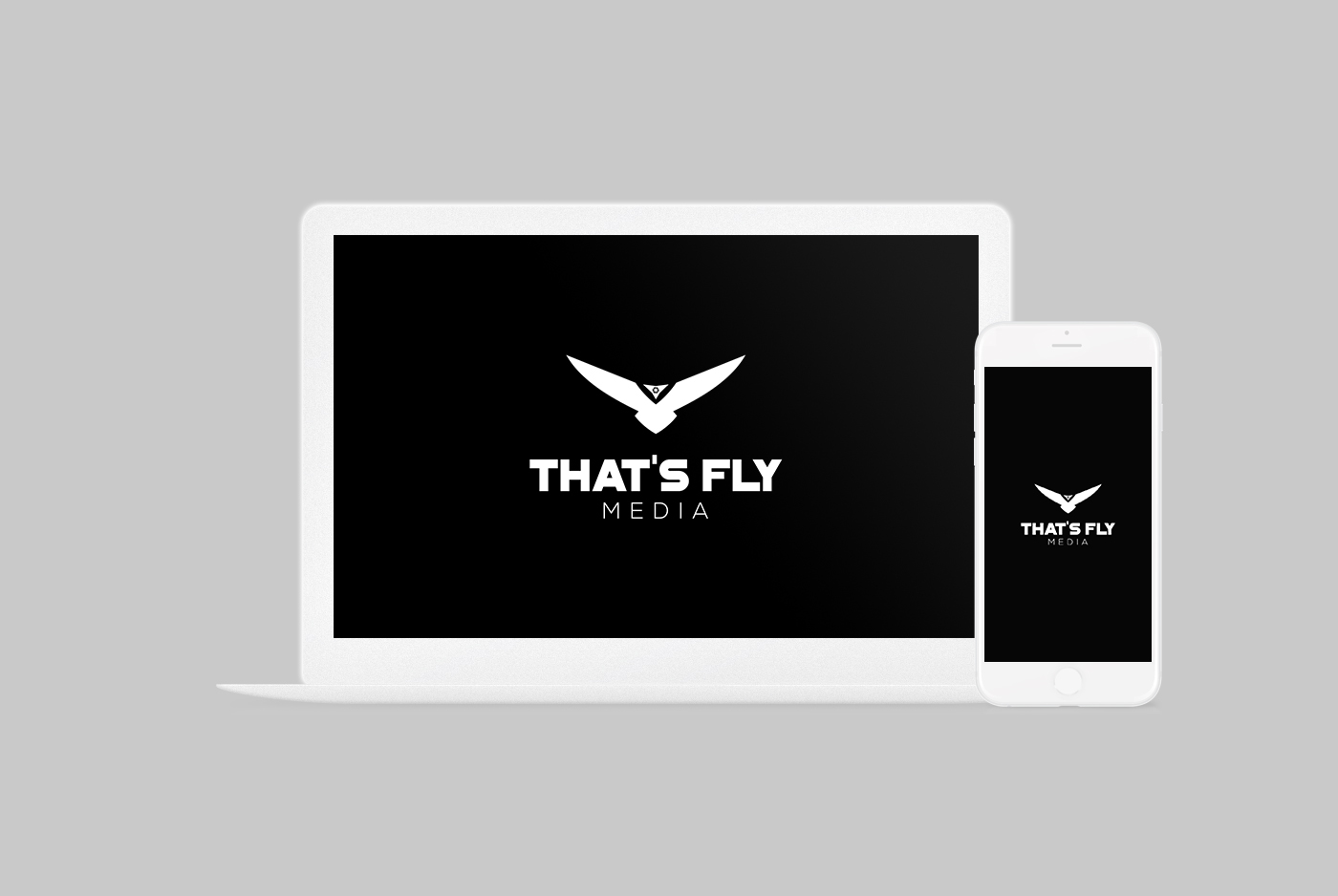 Diseño de Logo por Sathyakumar.G para That's Fly Media | Diseño #11495000