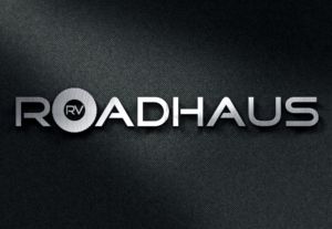 Diseño de Logo por R.Bello para Roadhaus RV | Diseño: #11590954