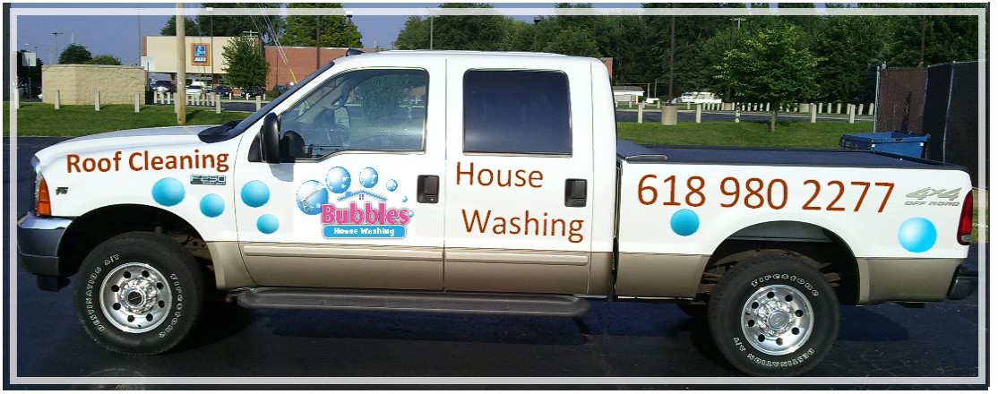 Signage Design by designerone for Bubbles House Washing | Design #11664301