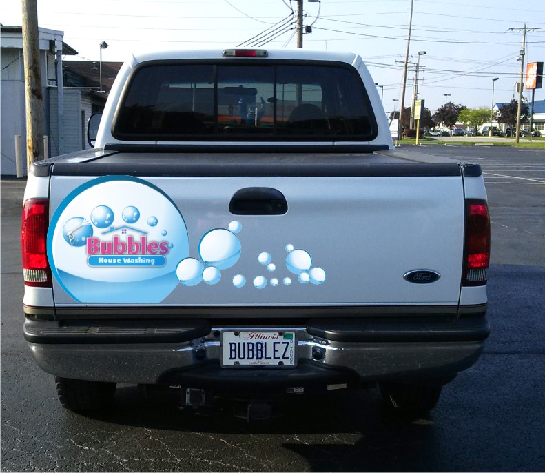 Diseño de Señalética por Falguni para Bubbles House Washing | Diseño #11632524