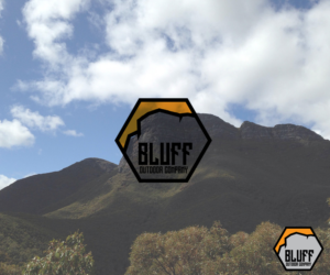 Diseño de Logo por Professor P para Bluff Outdoor Company | Diseño #11620018