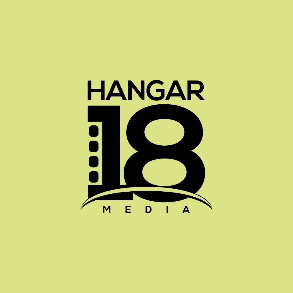 Design de Logo par Basksh Designs pour 9 Light Entertainment | Design #16558609