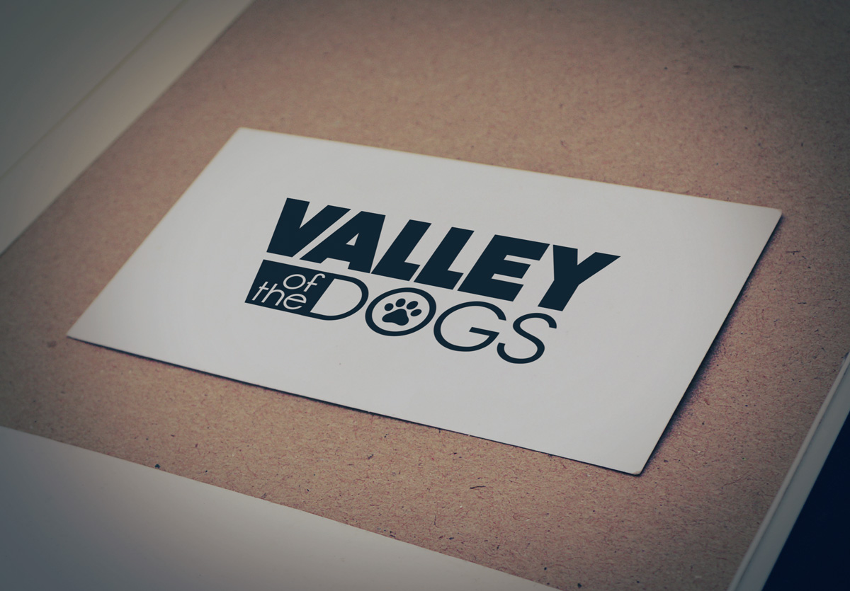 Design de Logo par AMBOGEStudios pour Valley of the Dogs | Design #11732704