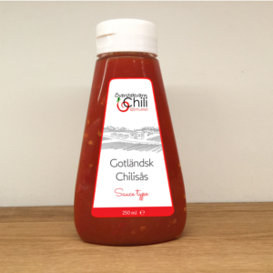 Eye catching label for Swedish chilli sauce (made with Swedish chillies!) | Packaging Design by 55rova