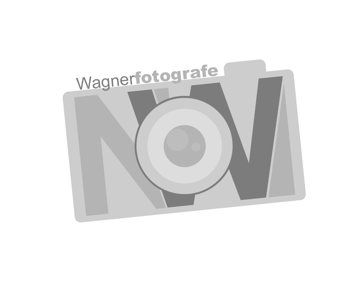 Logo Design by x2pher for Wagnerfotografe  | Design #12404078