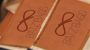 Diseño de Logo por Comunicamente Lab para Batz Bags | Diseño: #2460210