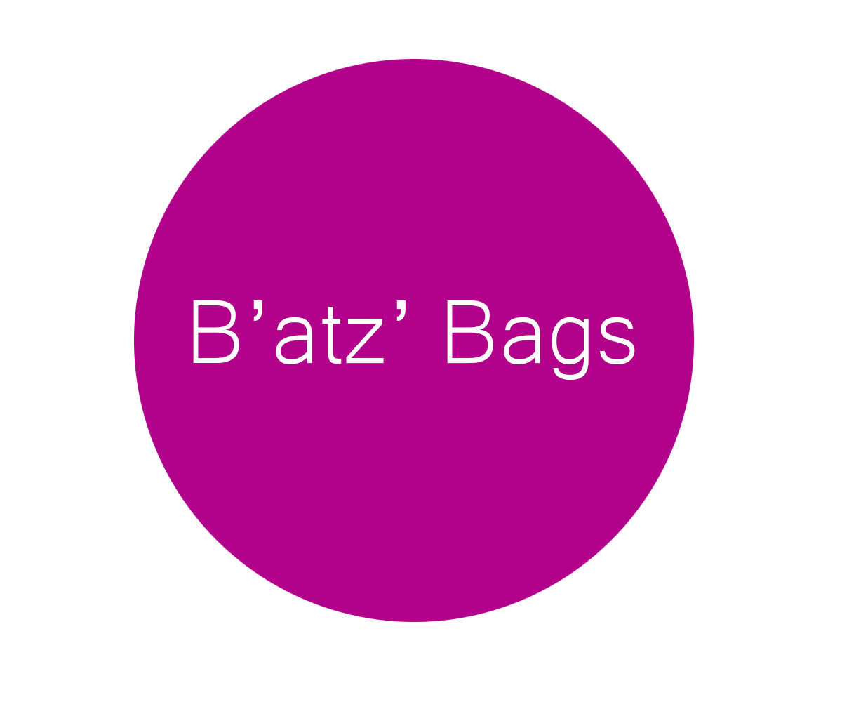 Design de Logo par Shireen Designs pour Batz Bags | Design #2446986
